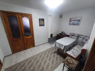 Apartament cu 4 camere, 100 m², Centru, Comrat foto 2