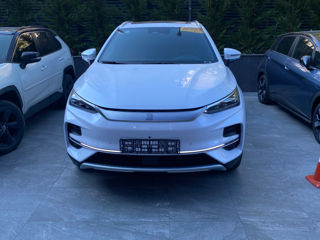 Byd Tang foto 2