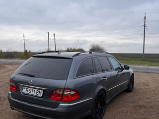 Mercedes E-Class foto 5