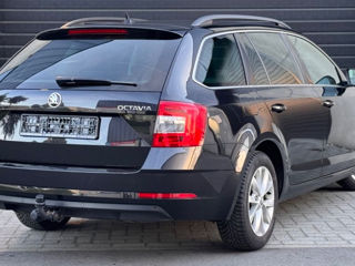 Skoda Octavia foto 2