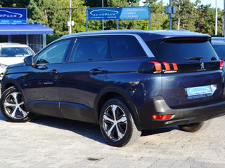 Peugeot 5008 foto 4