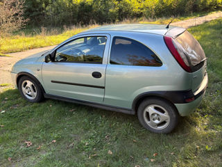 Opel Corsa foto 3