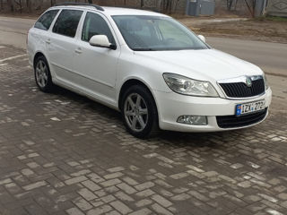 Skoda Octavia foto 3