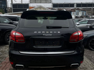 Porsche Cayenne foto 6