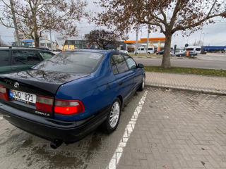 Toyota Carina foto 6