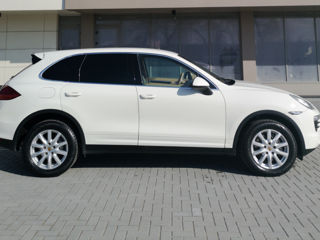 Porsche Cayenne foto 4