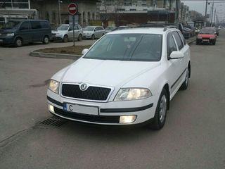 Skoda Octavia foto 1