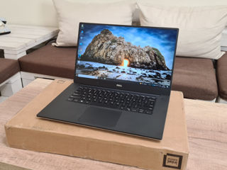 Dell XPS 15 IPS (Core i7 6820HQ/16Gb DDR4/512Gb NVMe SSD/Quadro M1000M/15.6" FHD IPS) foto 1