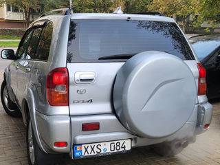 Toyota Rav 4 foto 2