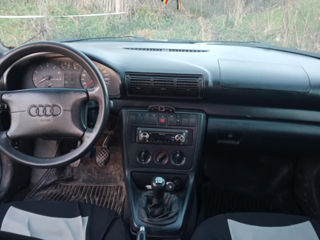 Audi A4 foto 5