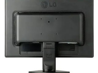 LG Монитор foto 4