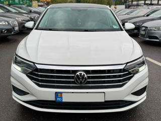 Volkswagen Jetta foto 2