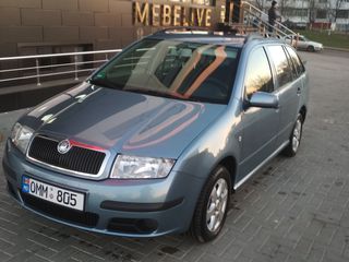 Skoda Fabia foto 2