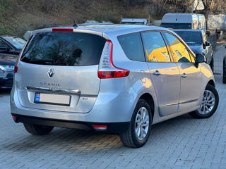 Renault Grand Scenic foto 3