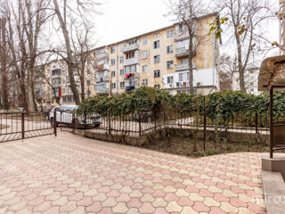 Apartament cu 3 camere, 116 m², Botanica, Chișinău foto 17