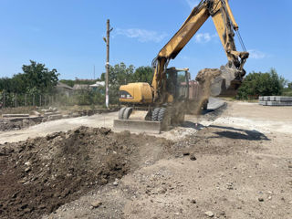 Servicii excavator