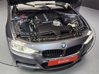 BMW 3 Series foto 4