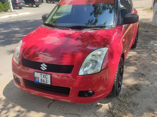 Suzuki Swift foto 5