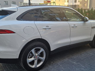 Jaguar F-PACE foto 5