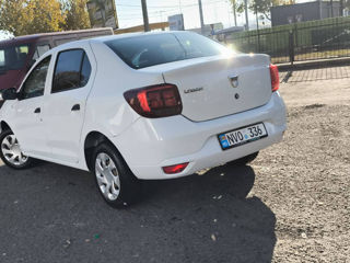 Dacia Logan foto 2