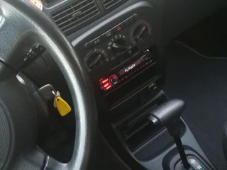 Opel Agila foto 7