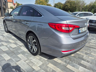 Hyundai Sonata foto 5