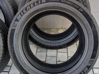 235/55/19 Michelin Pilot Sport 4 SUV ZP runflat foto 4