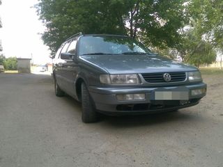 Volkswagen Passat foto 1