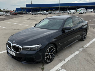 BMW 5 Series foto 3