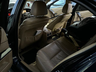 BMW 5 Series foto 17