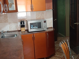 Apartament cu 3 camere, 67 m², Periferie, Ocnița foto 5