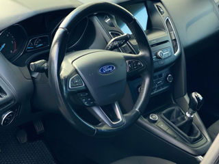 Ford Focus foto 4