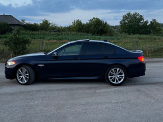 BMW 5 Series foto 7