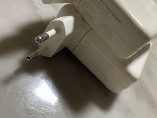 Apple power adaptor USB-C 96w 87w