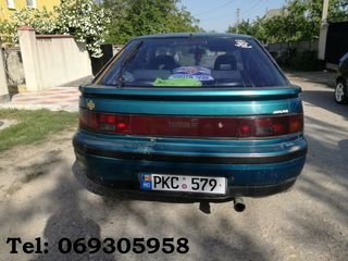 Mazda 323 foto 6