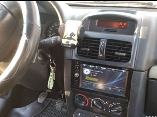 Renault Clio foto 8