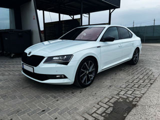 Skoda Superb foto 3