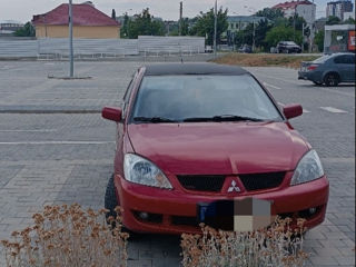 Mitsubishi Lancer foto 6