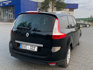 Renault Grand Scenic foto 4