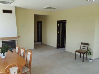 Arenda 4 oficii + sala de conferință + bucătărie. Suprafața 154 mp. Zona Chișinău, Riscani foto 3