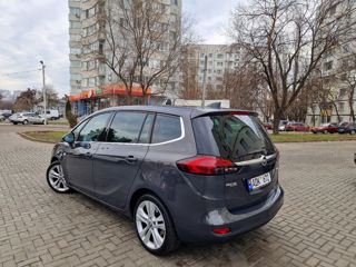 Opel Zafira foto 9