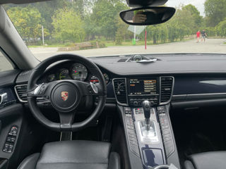 Porsche Panamera foto 10