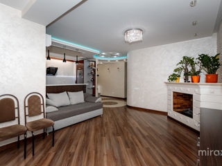 Apartament cu 3 camere, 97 m², Centru, Chișinău foto 4