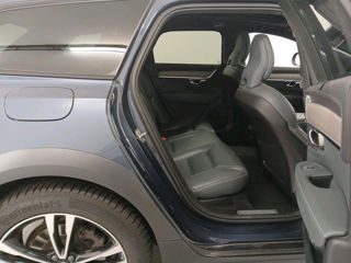 Volvo V90 Cross Country foto 8