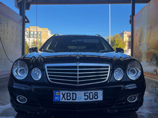 Mercedes E-Class foto 1