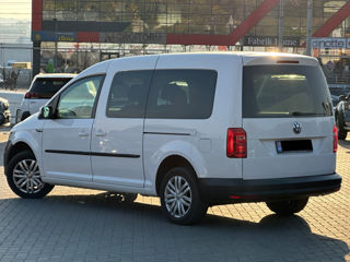 Volkswagen Touran foto 5