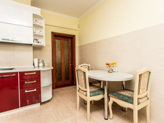 2-х комнатная квартира, 102 м², Центр, Кишинёв фото 9