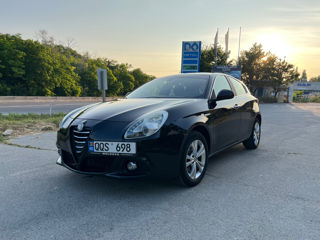 Alfa Romeo Giulietta фото 1