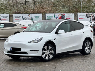 Tesla Model Y foto 4