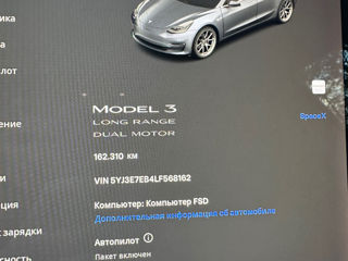 Tesla Model 3 foto 9